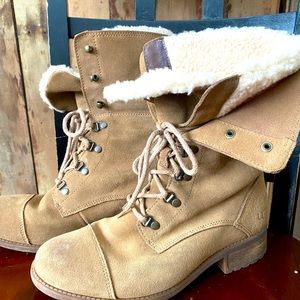 Women’s Ugg winter boots